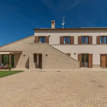 Clair By Interhome Hébergement de vacances Fermo